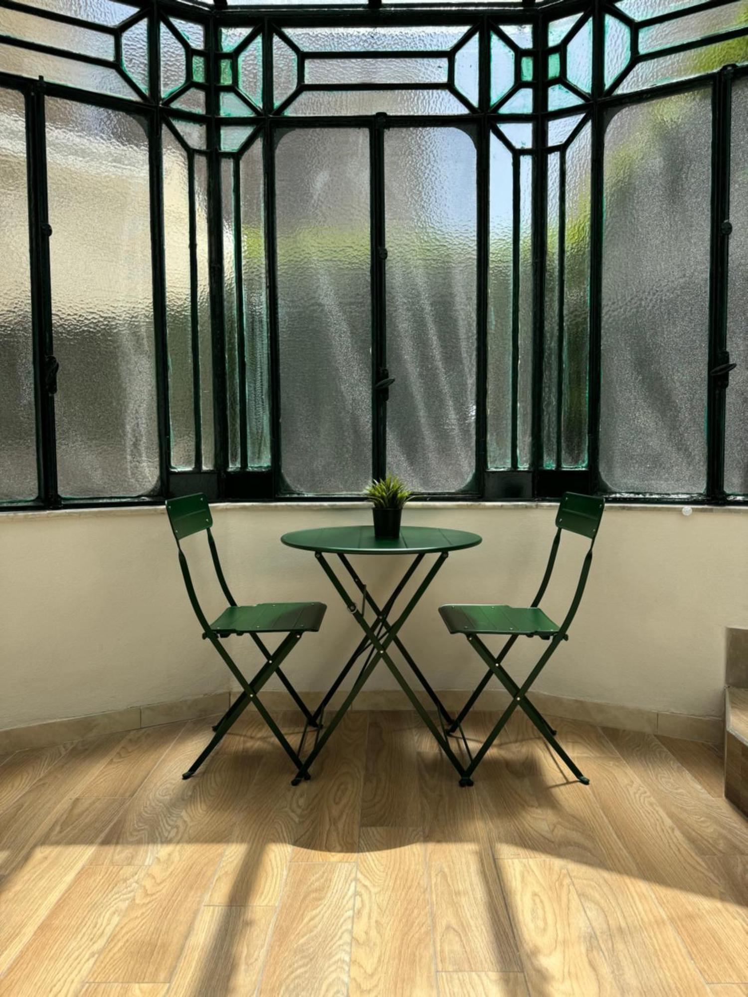 Appartement 5 Urban Garden House à Naples Extérieur photo